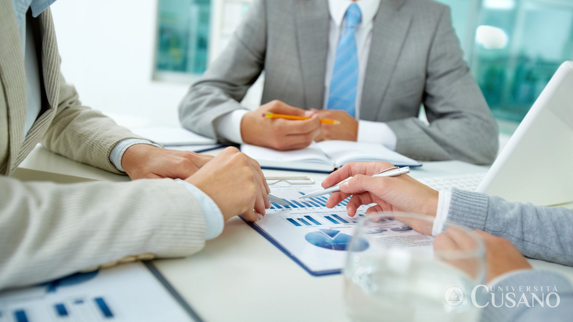 Comment devenir un consultant commercial: ce que vous devez savoir