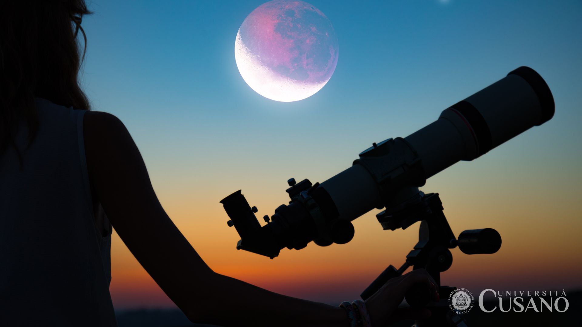 Astrophysical: qui c'est et que fait-il