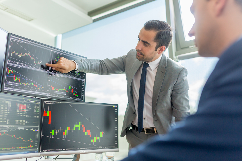 Comment devenir courtier financier: Guide de la profession