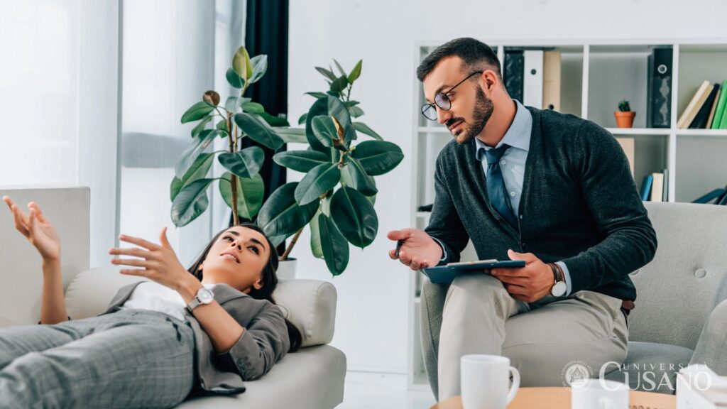 Parce que les entreprises recherchent de plus en plus de psychologues de travail (et comment le devenir)