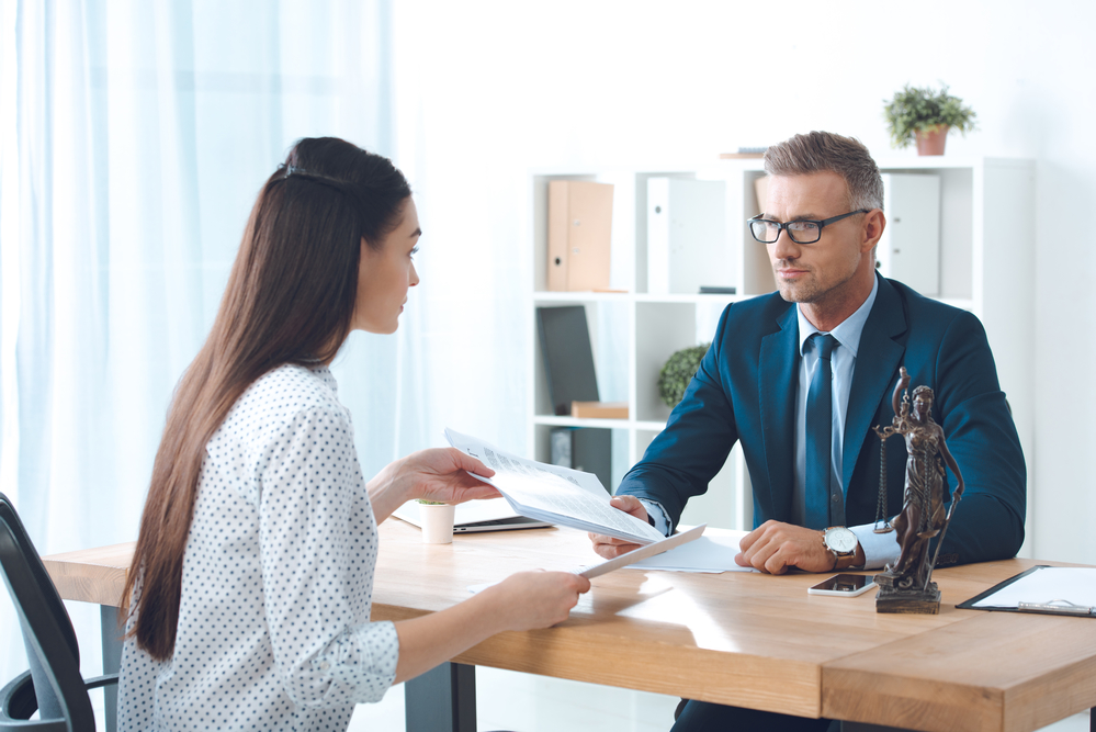 Comment devenir consultant commercial : études et opportunités