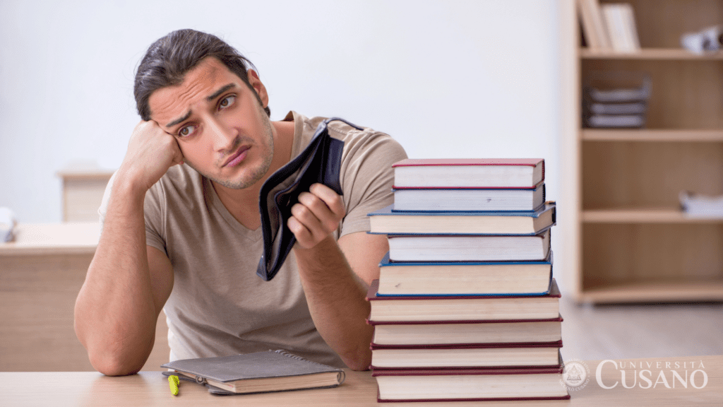 Combien coûte réellement un diplôme : comparaison entre les universités publiques, privées et en ligne avec des exemples numériques
