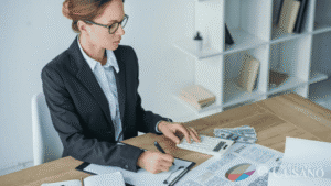 Commissaire aux comptes vs consultant d'entreprise : quel métier et quelle formation