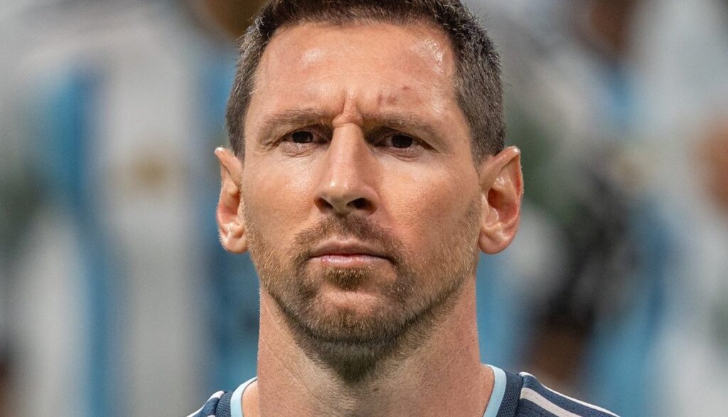 Lionel Messi reçoit un diplôme honorifique de l'Université de Buenos Aires